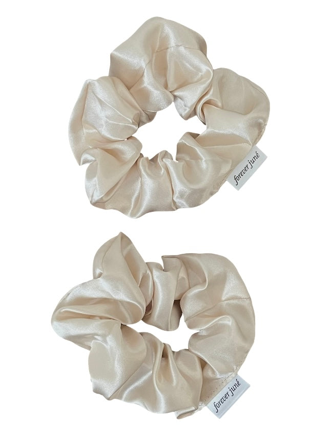 Forever Scrunchie - Two Pack (Vanilla)